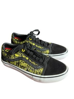 NWOB Vans Old Skool
Mike Gigliotti Spongebob size 6.